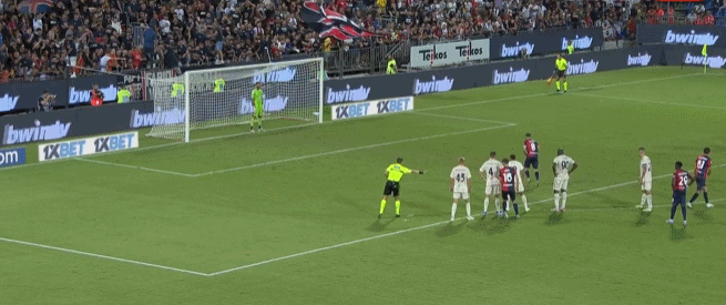 巴萨梅西关键助攻助力进球